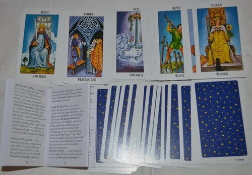 Сяйне-Райдужне Таро Райдер Вейт. Radiant RIDER-WAITE Tarot. 9,5 х 6 см. Карти Таро.