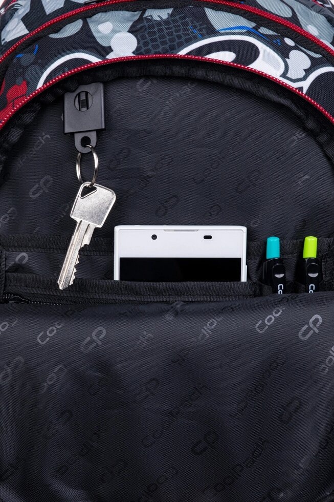 Рюкзак CoolPack Jerry STREET ART 21 л 39х28х15 см